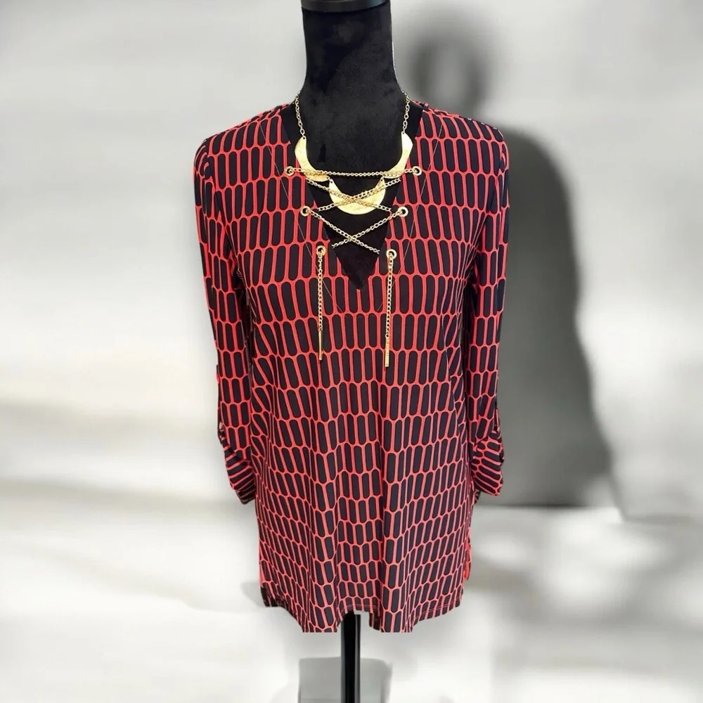 Michael Michael Kors Red‎ Black Geometric Print Gold chain Lace up  tunic top - Picture 3 of 8
